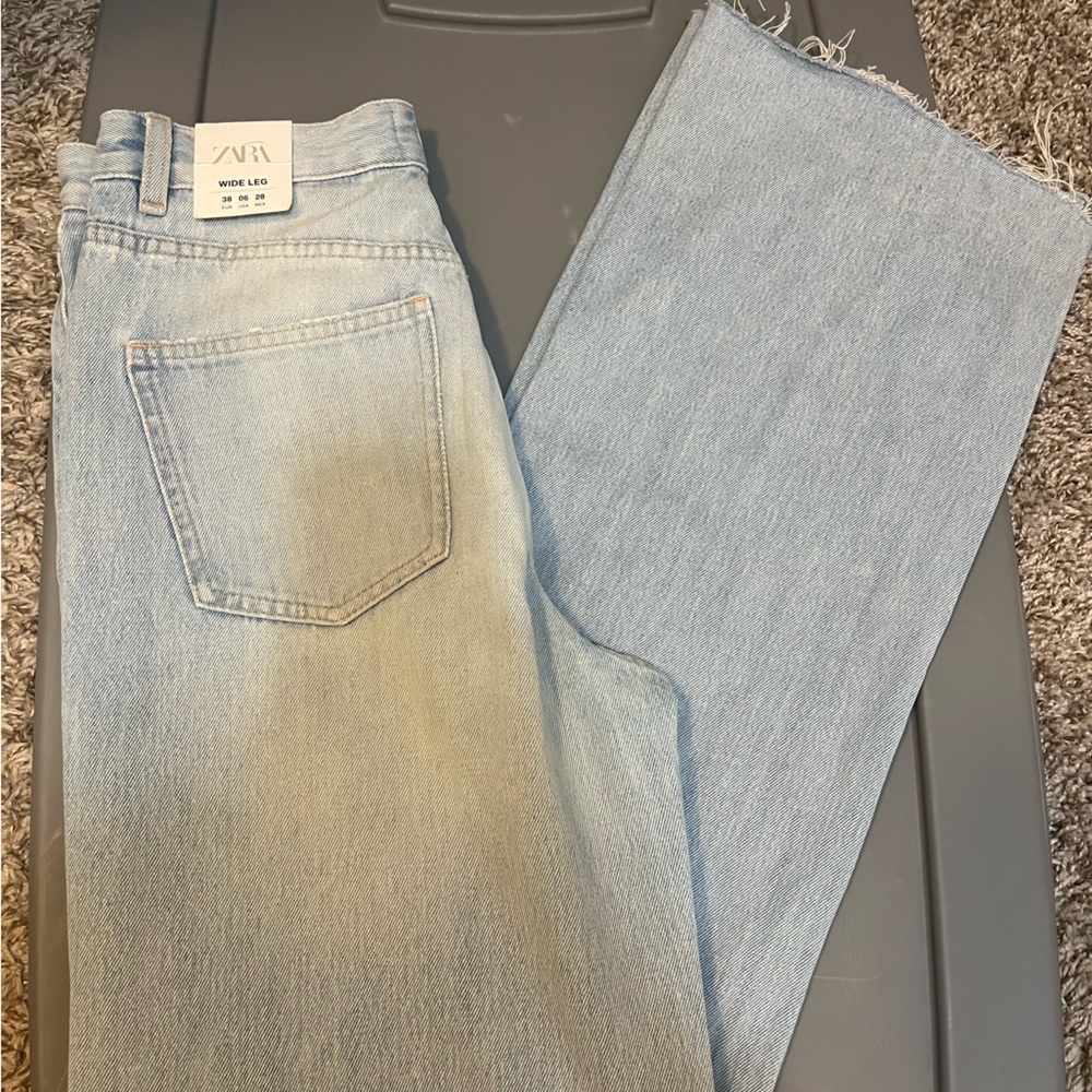 ZARA-Wide Leg jeans